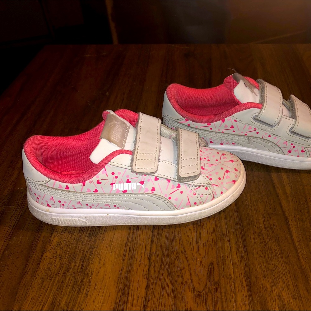 Girl size 9 Puma Tennis shoes